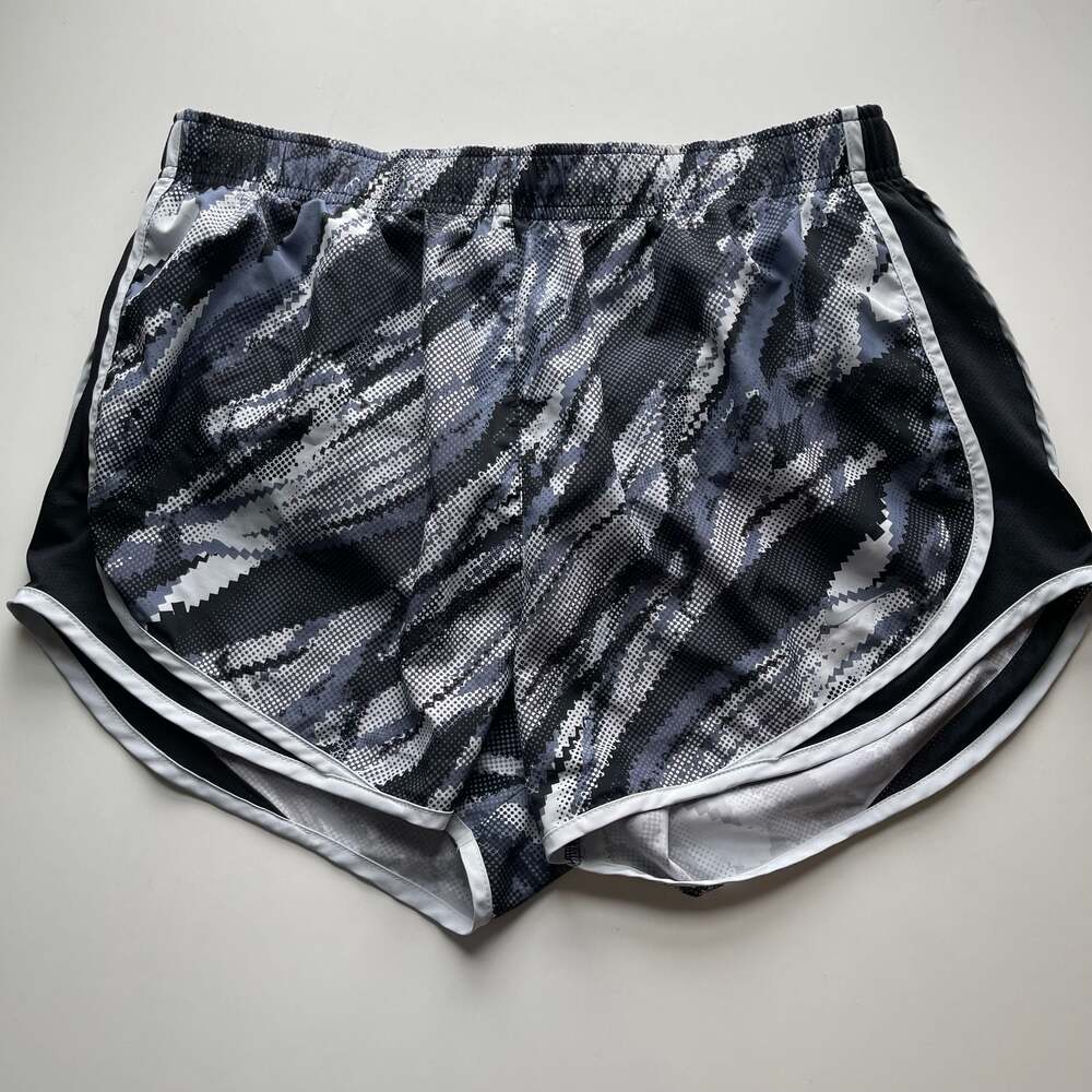Nike Women's Tempo Dri-FIT Running Shorts Grey Black Digital Camo Print